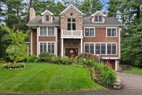 112 Edgewater Dr, Needham, MA 02492 photo 1