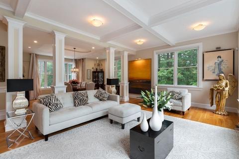 112 Edgewater Dr, Needham, MA 02492 photo 4