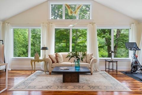112 Edgewater Dr, Needham, MA 02492 photo 18