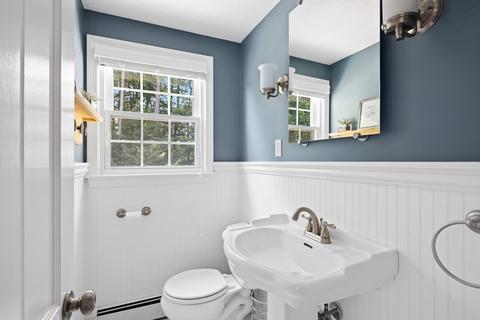 17 Harvest Ln, Hingham, MA 02043 photo 11