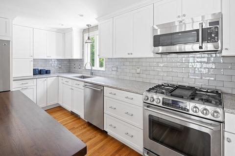 17 Harvest Ln, Hingham, MA 02043 photo 4