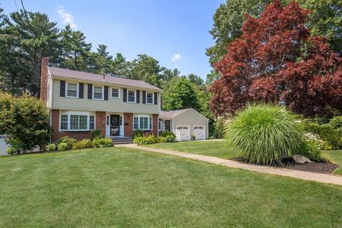 17 Harvest Ln, Hingham, MA 02043 photo 1