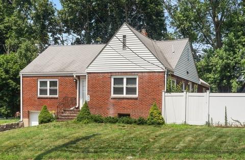 86 Conant St, Danvers, MA 01923 photo 29