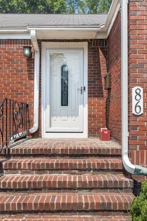 86 Conant St, Danvers, MA 01923 photo 2