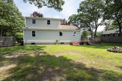 64 Cohassett Rd, Wareham, MA 02532 photo 3