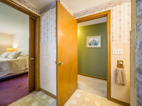 89 Pomeroy St, Easthampton, MA 01027 photo 19