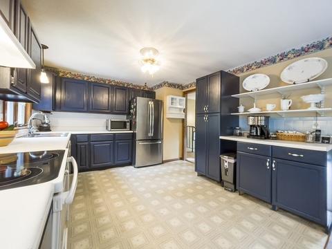 89 Pomeroy St, Easthampton, MA 01027 photo 16