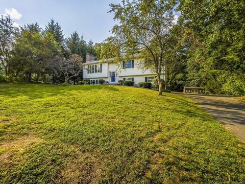 89 Pomeroy St, Easthampton, MA 01027 photo 7