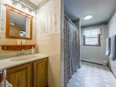 89 Pomeroy St, Easthampton, MA 01027 photo 20