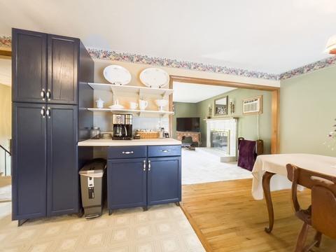 89 Pomeroy St, Easthampton, MA 01027 photo 17