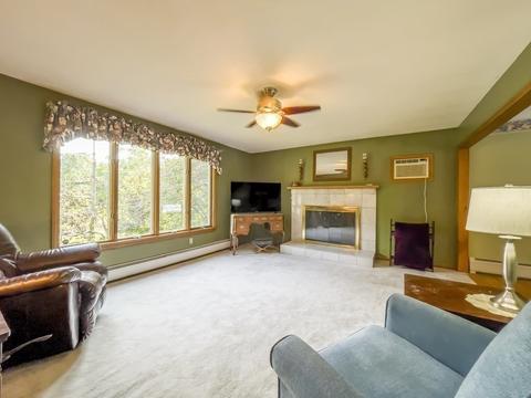 89 Pomeroy St, Easthampton, MA 01027 photo 9