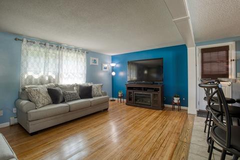 132 Hanson Dr, Springfield, MA 01128 photo 12