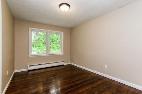 46 Skyridge Dr, Springfield, MA 01128 photo 18
