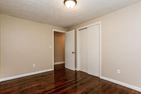46 Skyridge Dr, Springfield, MA 01128 photo 19
