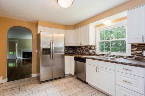 46 Skyridge Dr, Springfield, MA 01128 photo 6