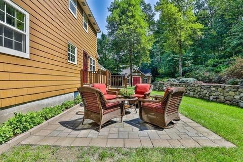 10 Sharon Rd, Windham, NH 03087 photo 32