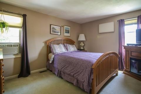 46 Ledgecrest Dr, Worcester, MA 01603 photo 16