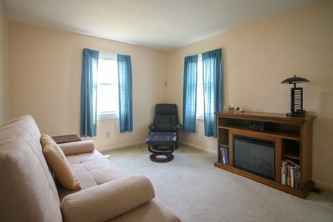 46 Ledgecrest Dr, Worcester, MA 01603 photo 13