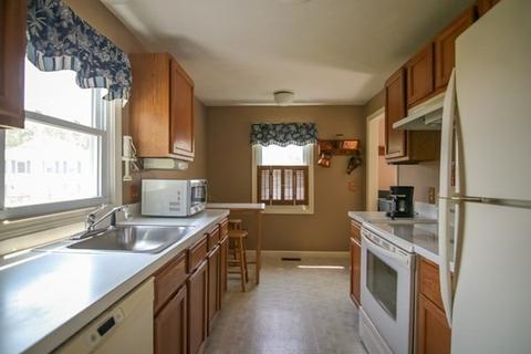 46 Ledgecrest Dr, Worcester, MA 01603 photo 7