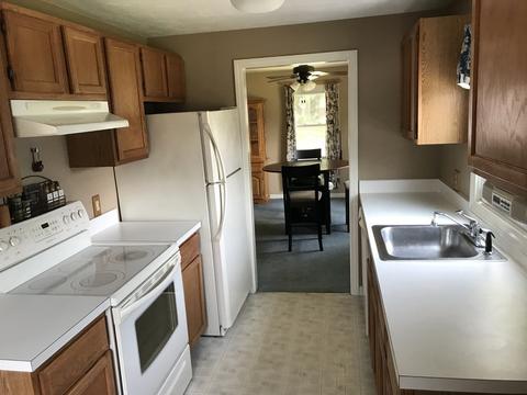 46 Ledgecrest Dr, Worcester, MA 01603 photo 5