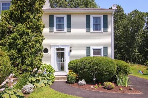 46 Ledgecrest Dr, Worcester, MA 01603 photo 3