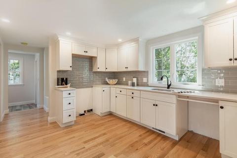 13 Crosby Rd, Reading, MA 01867 photo 7
