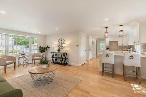 13 Crosby Rd, Reading, MA 01867 photo 11