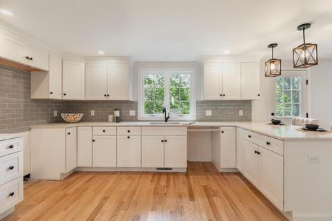 13 Crosby Rd, Reading, MA 01867 photo 5
