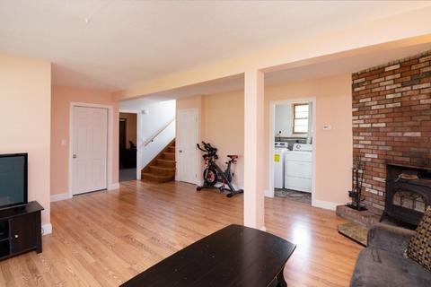 30 Ryan Rd, Danvers, MA 01923 photo 19