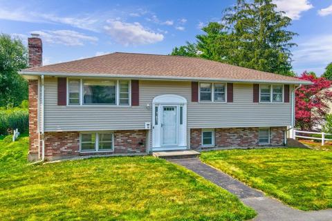 30 Ryan Rd, Danvers, MA 01923 photo 1