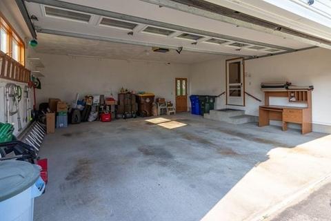 337 David St, Fall River, MA 02720 photo 12