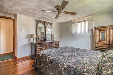 337 David St, Fall River, MA 02720 photo 32