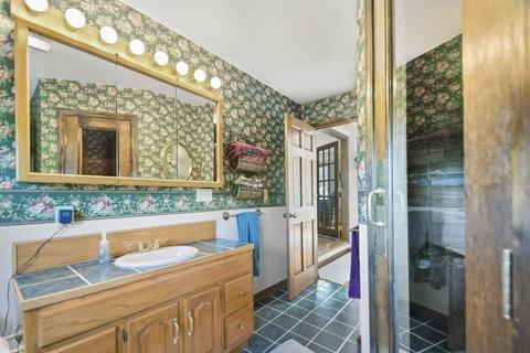 8 Lashua Rd, Ashburnham, MA 01430 photo 29