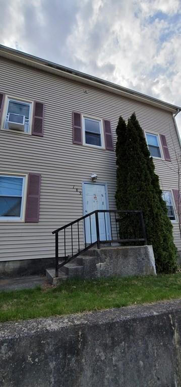 189 Logee St, Woonsocket, RI 02895 photo 2