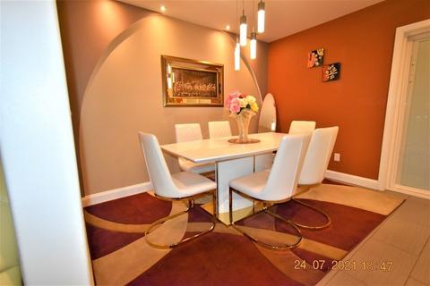 125 Walter St, Chicopee, MA 01013 photo 13
