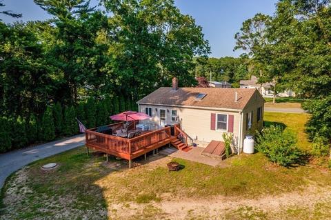 22 Weaver St, Wareham, MA 02576 photo 10
