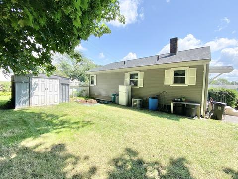 10 Overlook Dr, Chicopee, MA 01013 photo 24