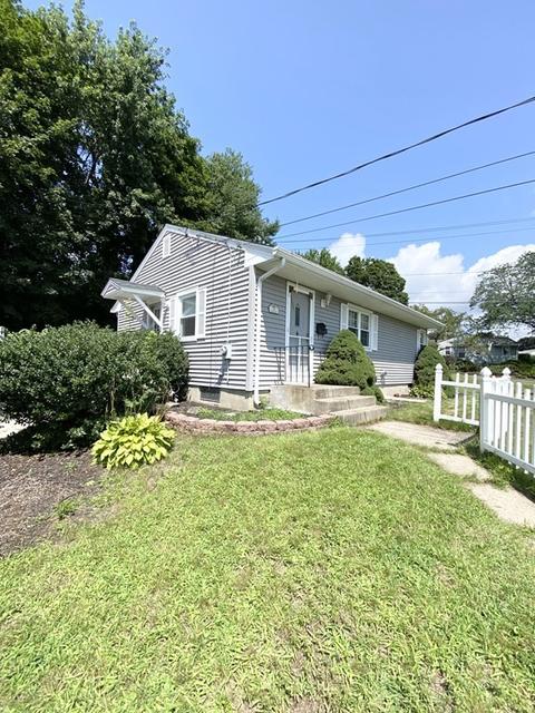 10 Overlook Dr, Chicopee, MA 01013 photo 3