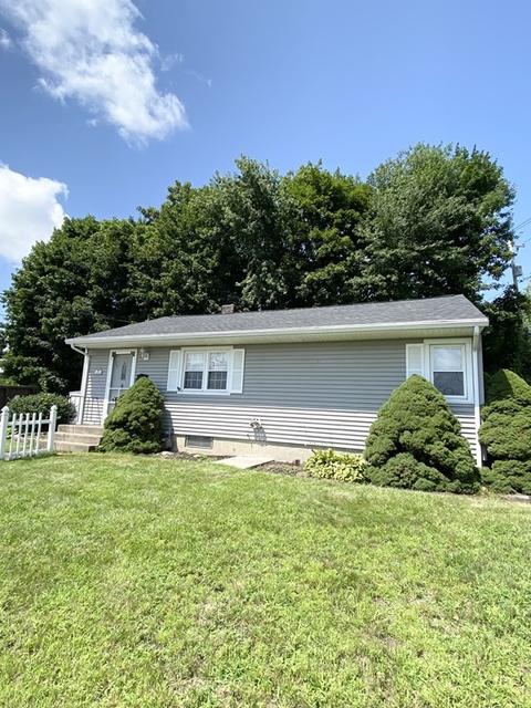 10 Overlook Dr, Chicopee, MA 01013 photo 2