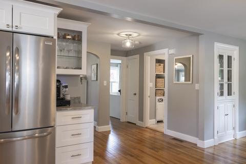 44 Maple St, Stoneham, MA 02180 photo 7