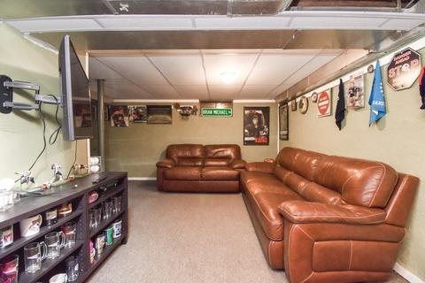 105 Quaker Rd, Springfield, MA 01118 photo 24