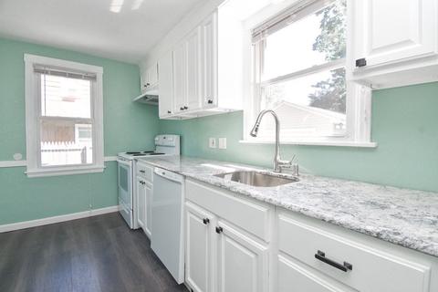 105 Quaker Rd, Springfield, MA 01118 photo 5