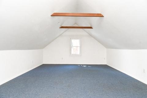 105 Quaker Rd, Springfield, MA 01118 photo 21