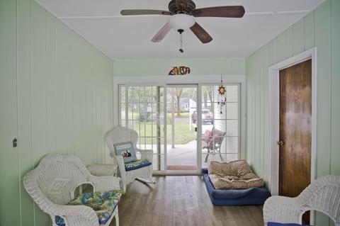 28 Greaney St, Springfield, MA 01104 photo 5