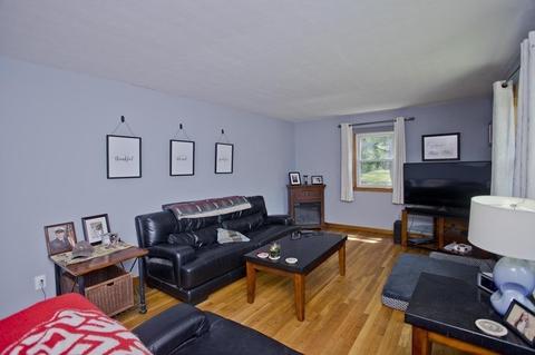 28 Greaney St, Springfield, MA 01104 photo 16