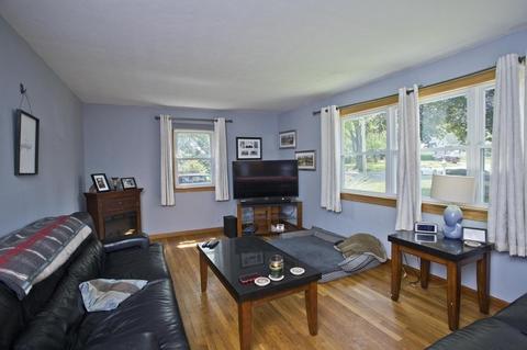 28 Greaney St, Springfield, MA 01104 photo 19