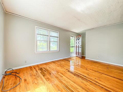 71 Arden St, Springfield, MA 01118 photo 12