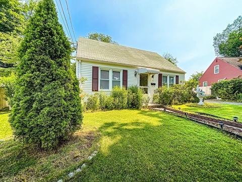 71 Arden St, Springfield, MA 01118 photo 3