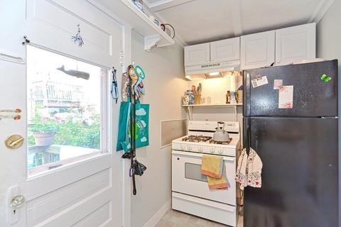 8 Leighton Ct, Gloucester, MA 01930 photo 12