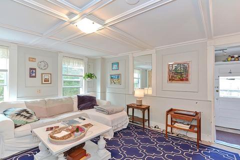8 Leighton Ct, Gloucester, MA 01930 photo 10